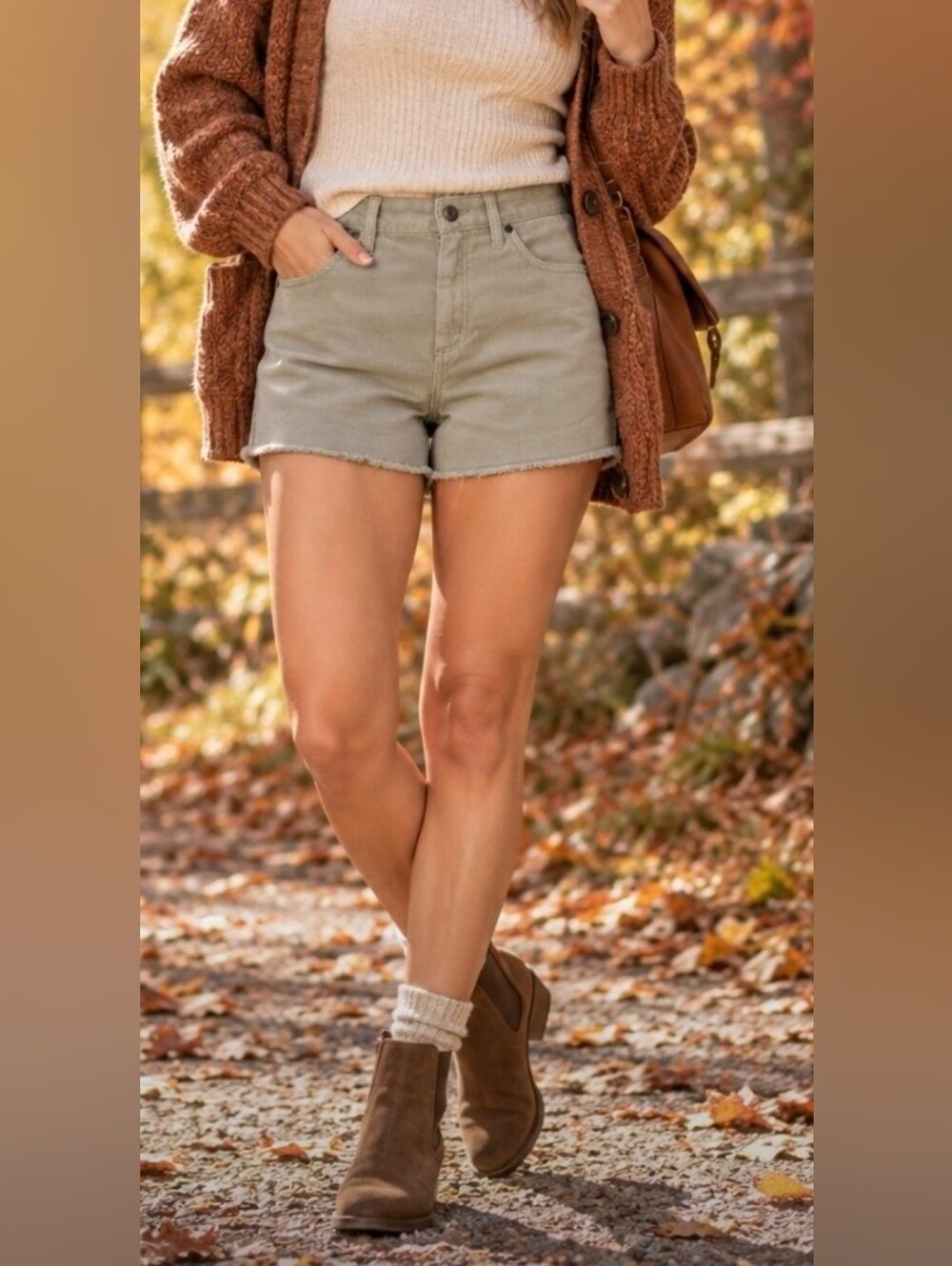 Carve Designs Women's Olive Green Corduroy Frayed Hem Shorts Size 6